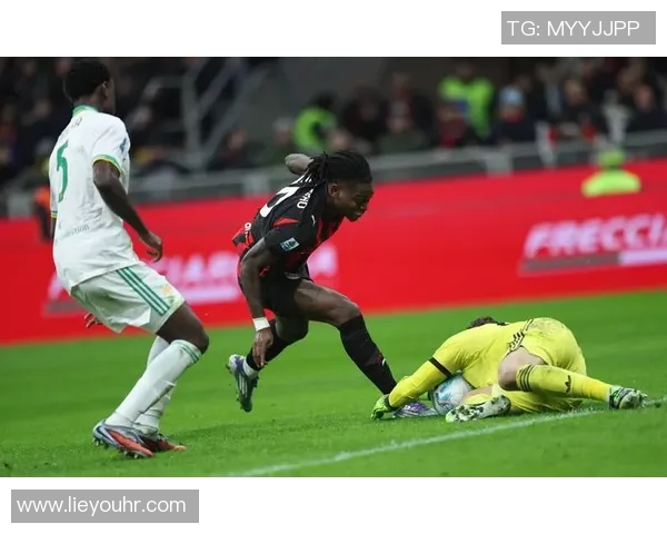 冲突升级！AC米兰与教练发生激烈争执